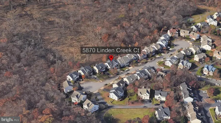 5870 Linden Creek Ct, Centreville, VA 20120 - Image #2