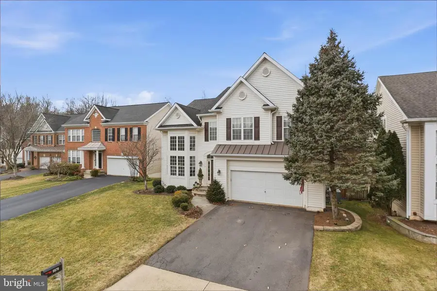5870 Linden Creek Ct, Centreville, VA 20120 - Image #3