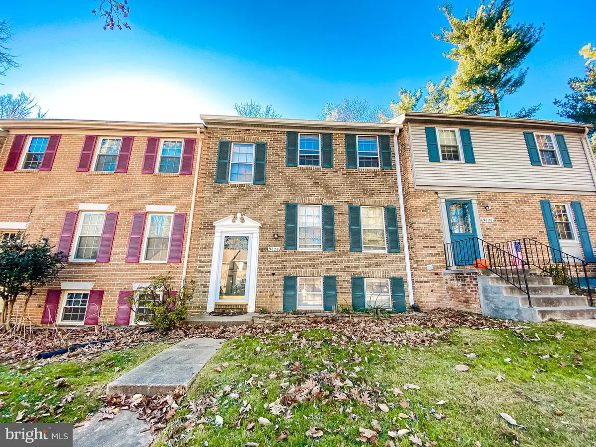 9628 Lindenbrook St, Fairfax, VA 22031 - Image #1