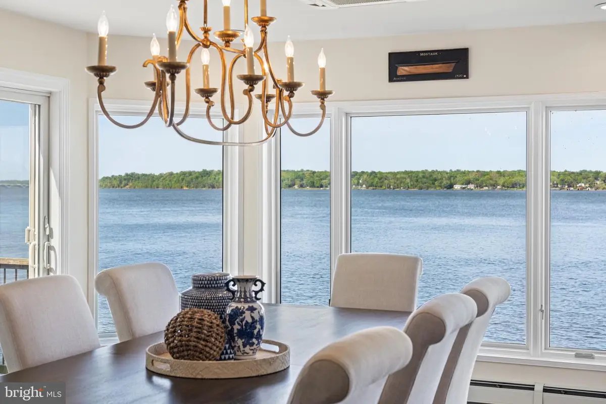 7831 Southdown Rd, Alexandria, VA 22308 - #1