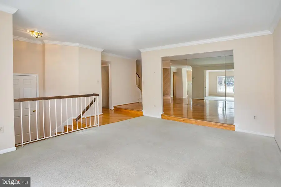 7205 Gentian Ct, Springfield, VA 22152 - #3