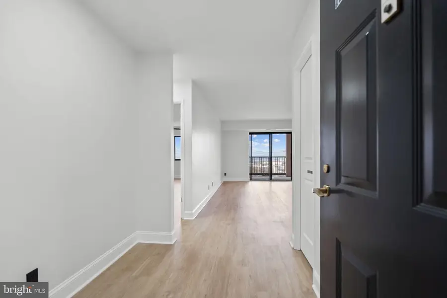 5901 Mount Eagle Dr #1102, Alexandria, VA 22303 - Image #3