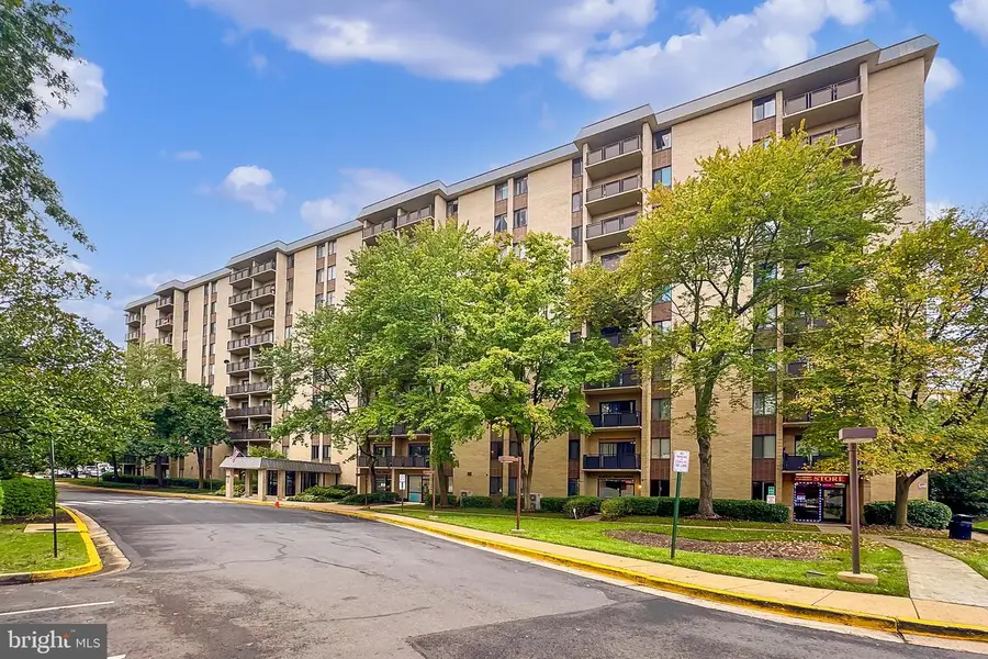 3100 S Manchester St #t16, Falls Church, VA 22044 - #2