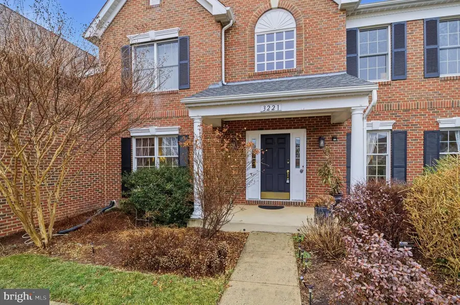 3221 Spring Rain Ct, Herndon, VA 20171 - #3