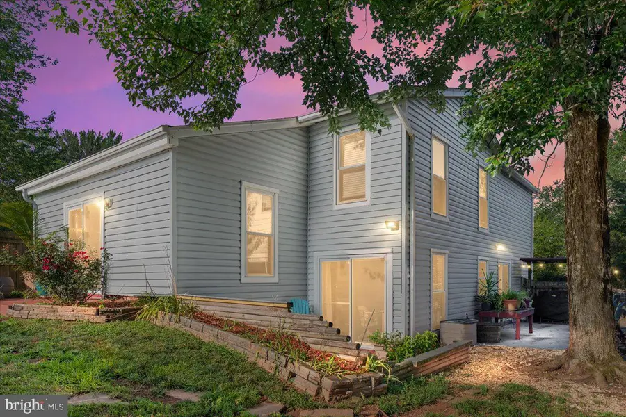4104 Hamlin Ave, Chantilly, VA 20151 - #2
