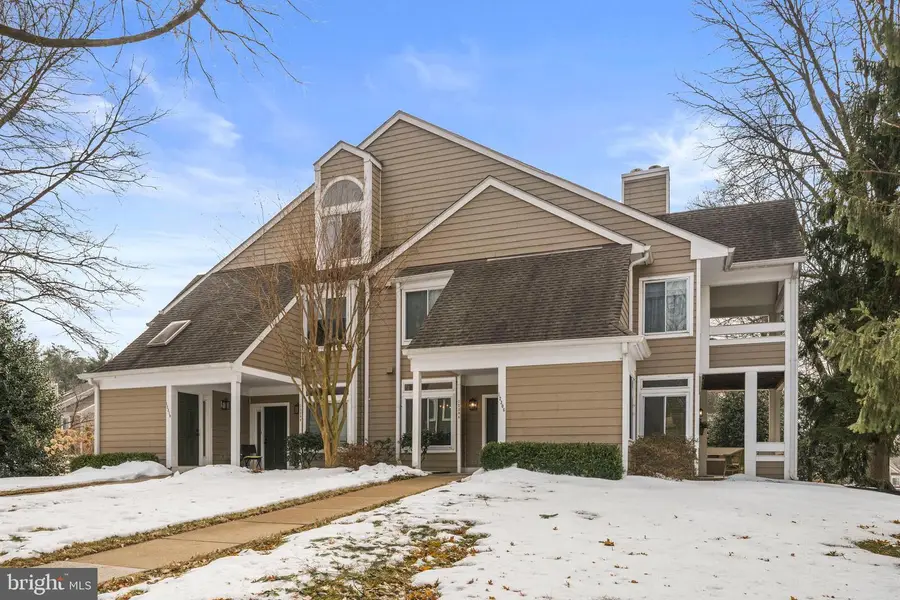 12304 Fort Buffalo Cir #467, Fairfax, VA 22033 - #2