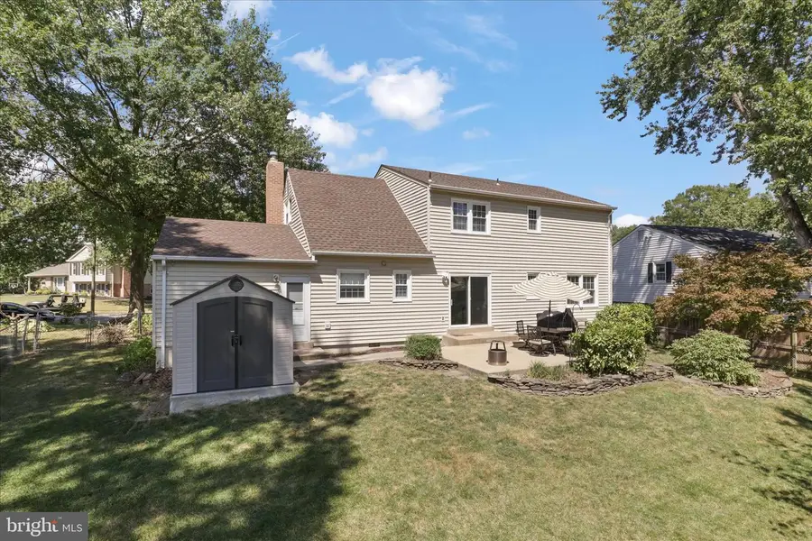 7923 Lake Pleasant Dr, Springfield, VA 22153 - #3