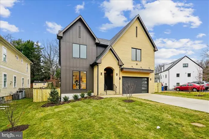 6707 Hallwood Ave, Falls Church, VA 22046 - #3