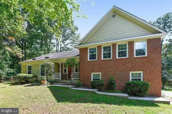 3203 Cinch Ring Ct, OAKTON, VA 22124