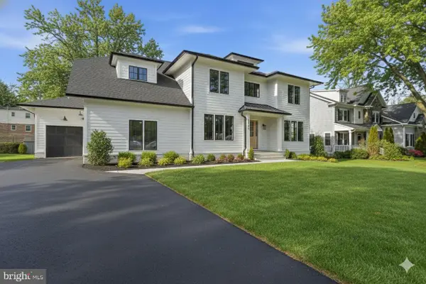 6804 Montour Dr, FALLS CHURCH, VA 22043