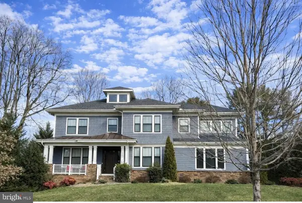 2867 Hill Rd, VIENNA, VA 22181