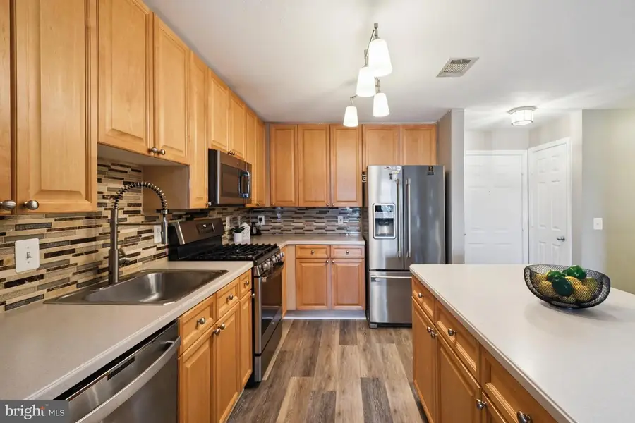 9480 Virginia Center Blvd #403, Vienna, VA 22181 - #3