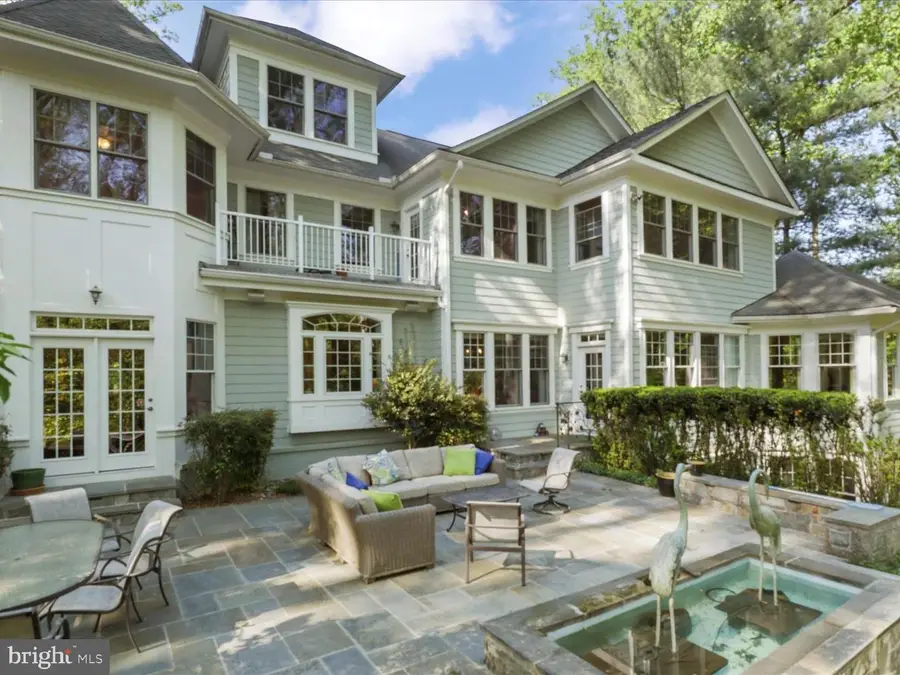 1889 Virginia Ave, McLean, VA 22101 - #3