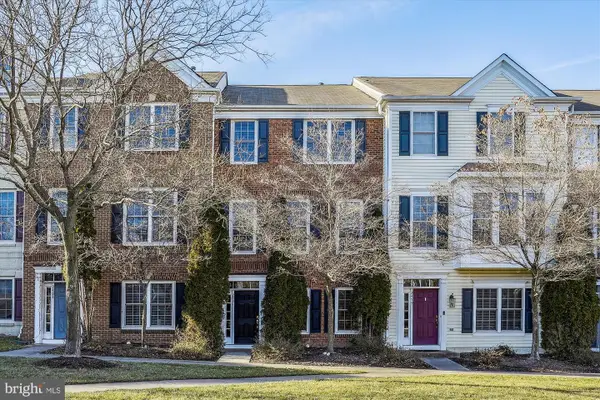 2481 Walnut Rocker Ln, HERNDON, VA 20171