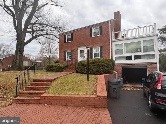 5216 Clifton St, Alexandria, VA 22312 - #1