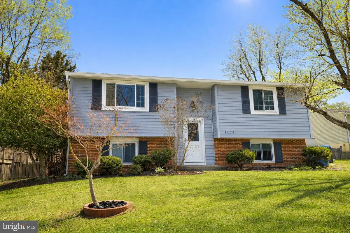 9804 Brightlea Dr, Vienna, VA 22181 - #1