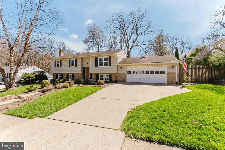 4319 Farm House Ln, Fairfax, VA 22032 - #2