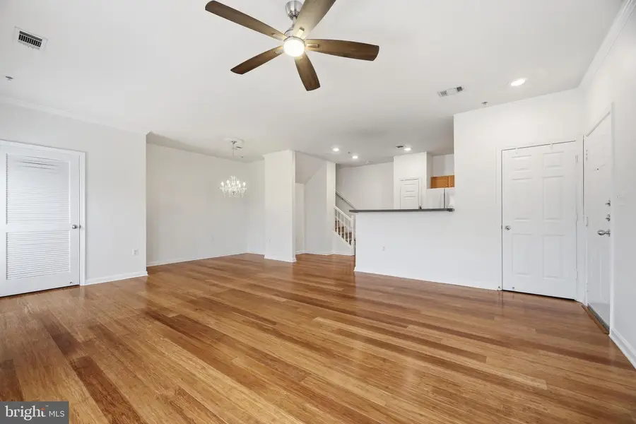 5105 Travis Edward Way #g, Centreville, VA 20120 - #2