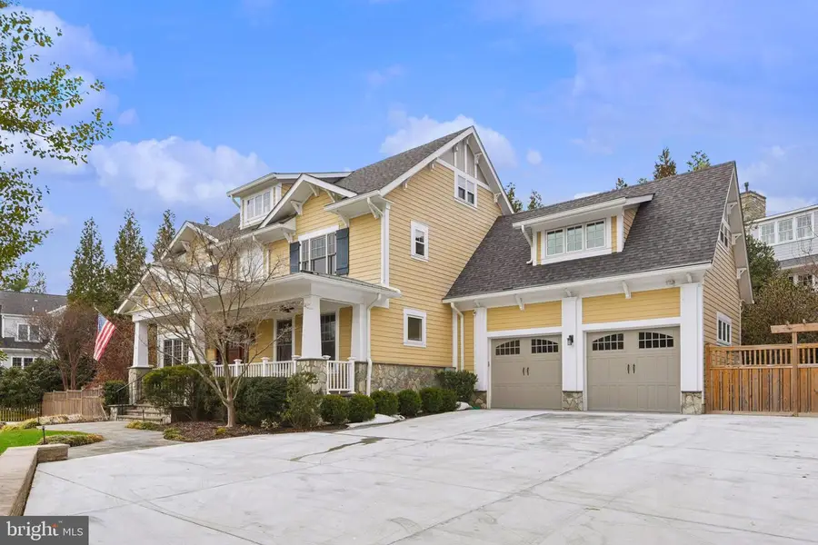 448 Nelson Dr Ne, Vienna, VA 22180 - #3