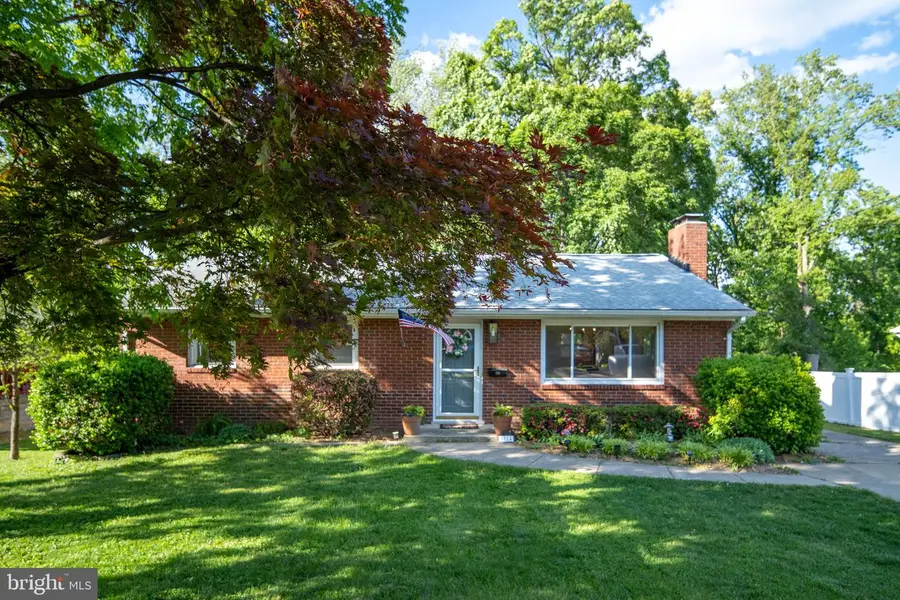 6714 Ruskin St, Springfield, VA 22150 - #2