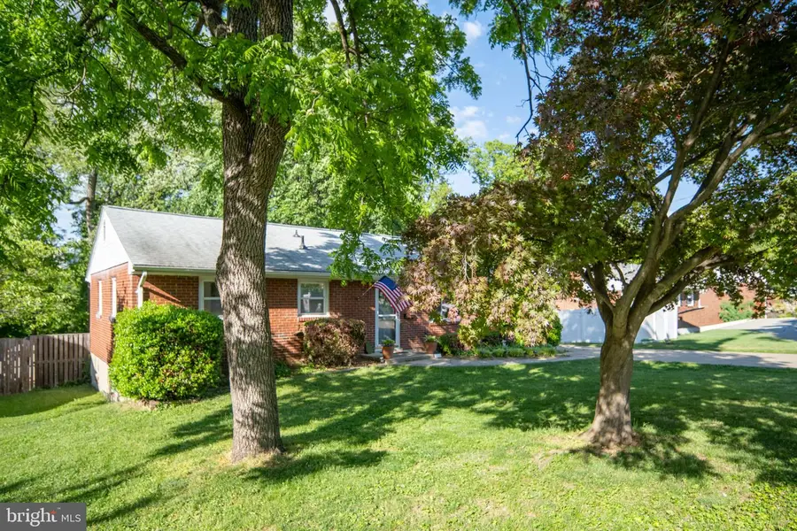 6714 Ruskin St, Springfield, VA 22150 - #3
