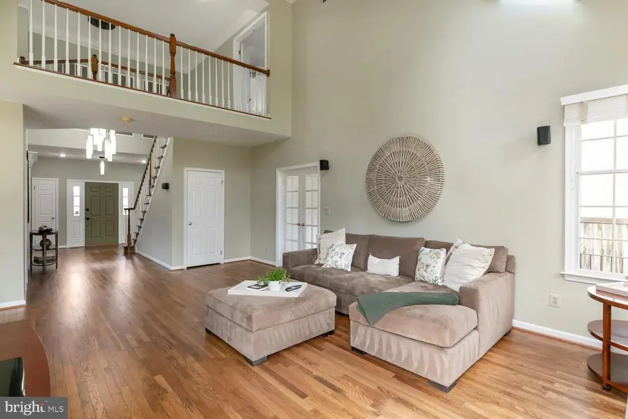 3515 Broadrun Dr, Fairfax, VA 22033 - #3