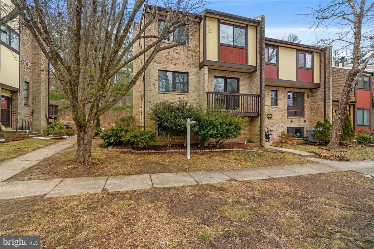 4712 Deer Run Ct, Alexandria, VA 22306 - #1