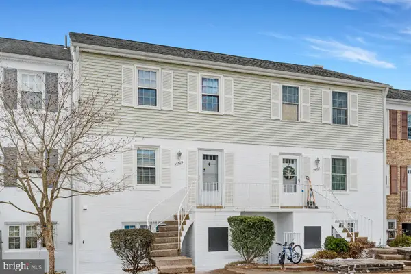 14503 Golden Oak Rd, CENTREVILLE, VA 20121