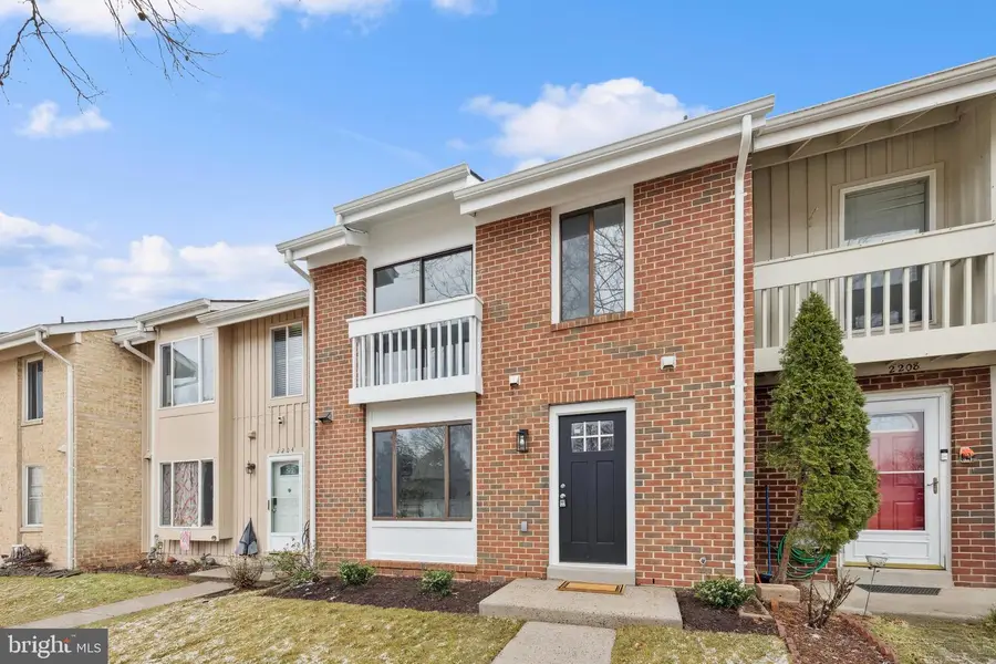 2206 Frear Pl, Herndon, VA 20170 - #2