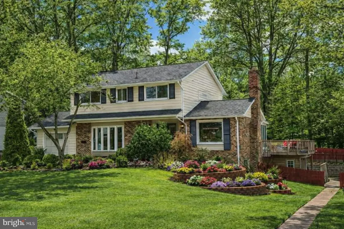 9808 Laurel St, Fairfax, VA 22032 - #1