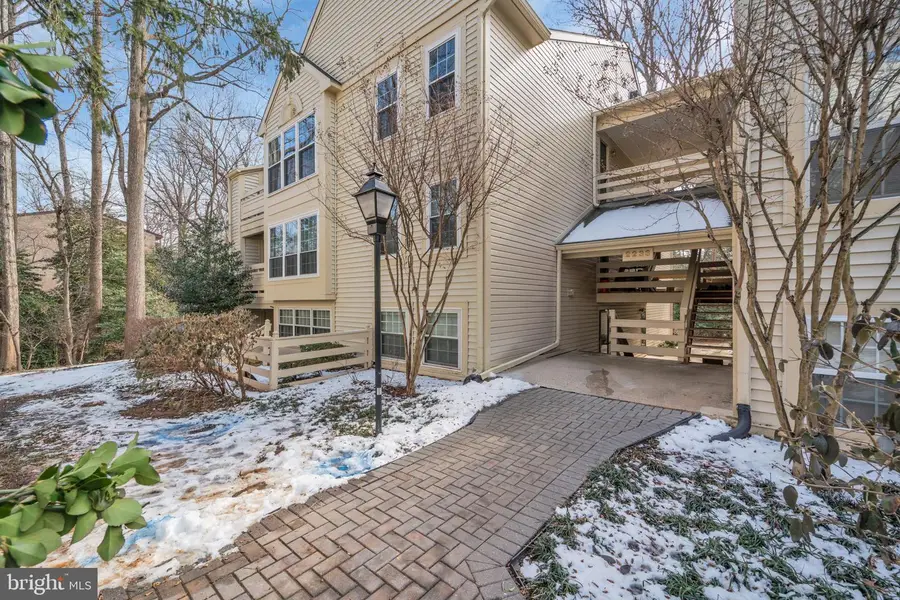 2233 Lovedale Ln #l, Reston, VA 20191 - #2