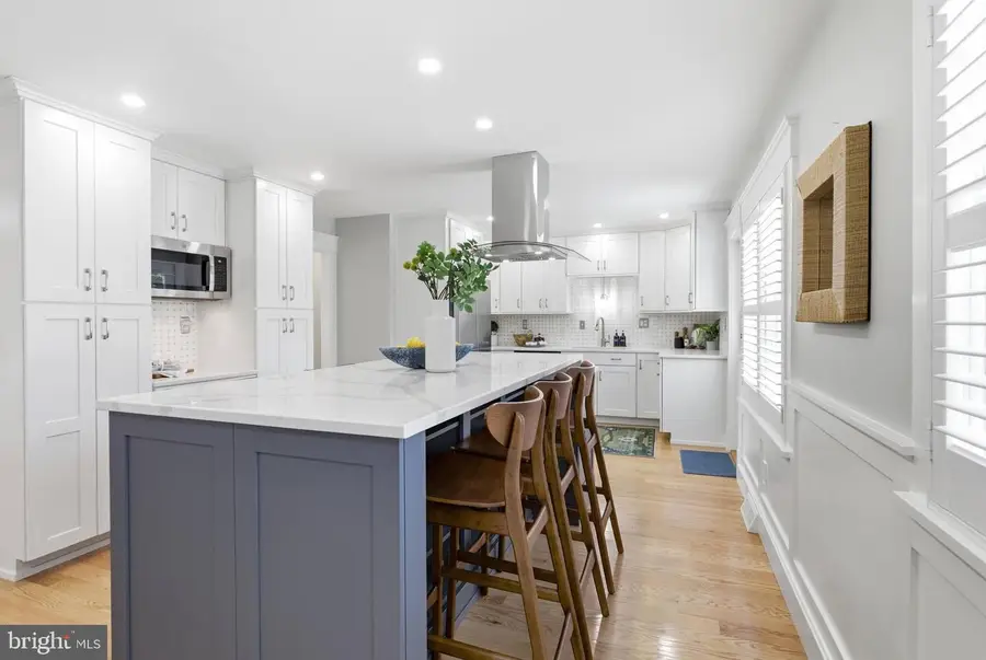 202 Glen Ave Sw, Vienna, VA 22180 - #3