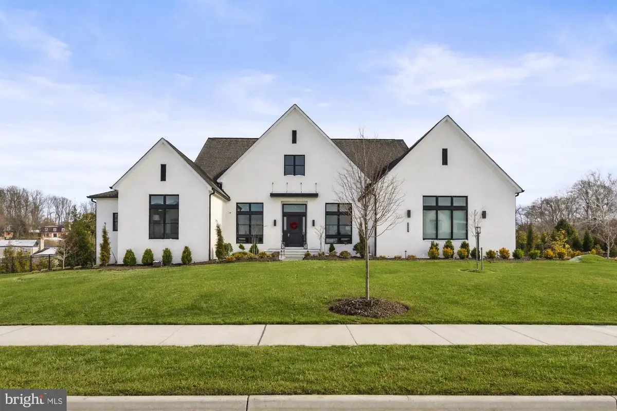 1221 Riley Preserve Ct, Great Falls, VA 22066 - #1