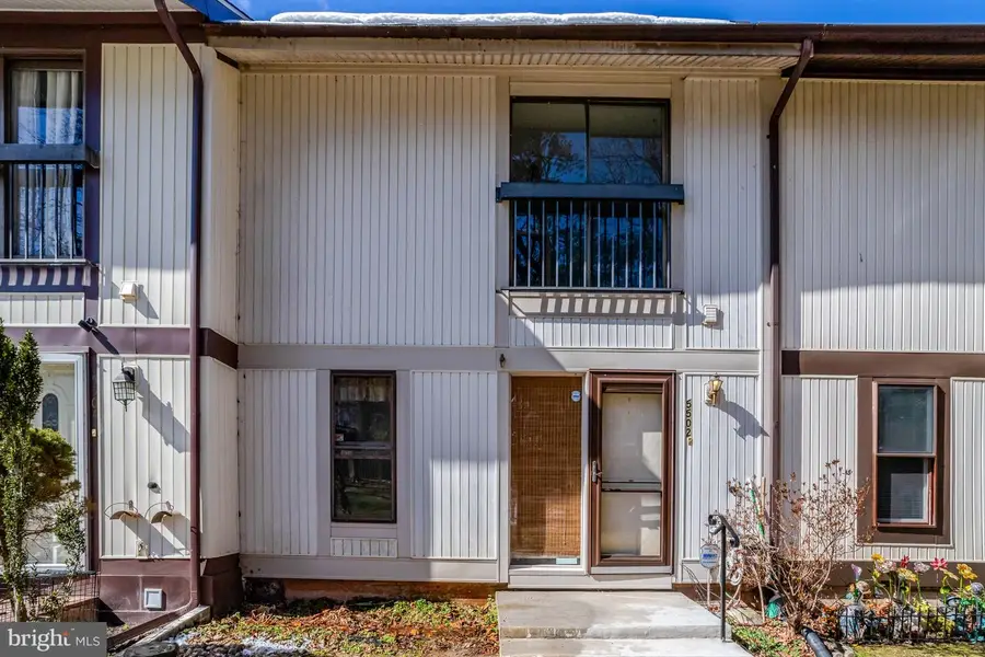 5502 Peppercorn Dr, Burke, VA 22015 - #2