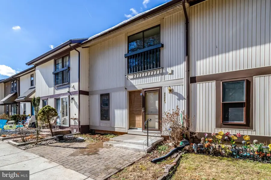 5502 Peppercorn Dr, Burke, VA 22015 - #3