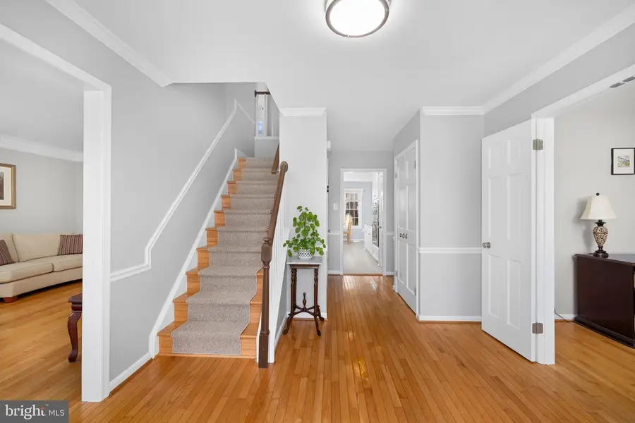 9451 Lapstrake Ln, Burke, VA 22015 - #3