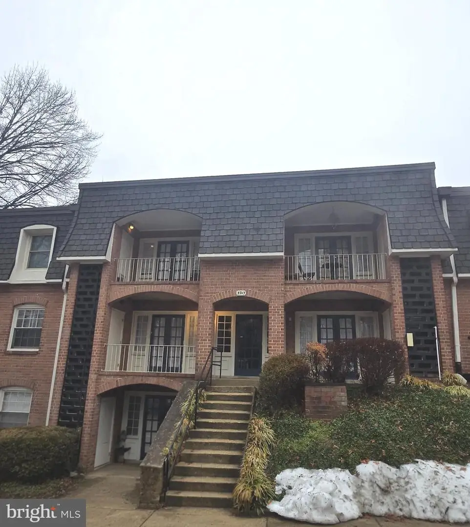 5913 Prince James Dr #j, Springfield, VA 22152 - #1