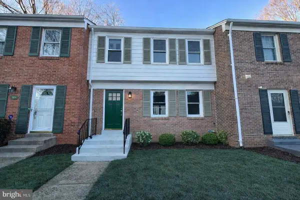 9532 Burdett Rd, BURKE, VA 22015