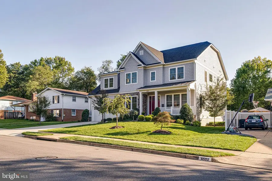 6501 Divine St, McLean, VA 22101 - #2