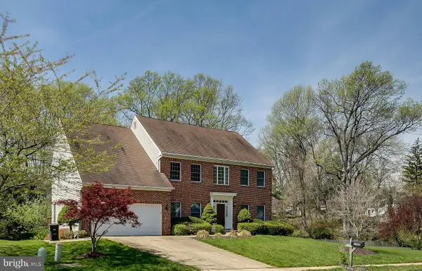 1742 Valley Ave, MCLEAN, VA 22101