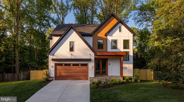 913 Symphony Cir Sw, VIENNA, VA 22180