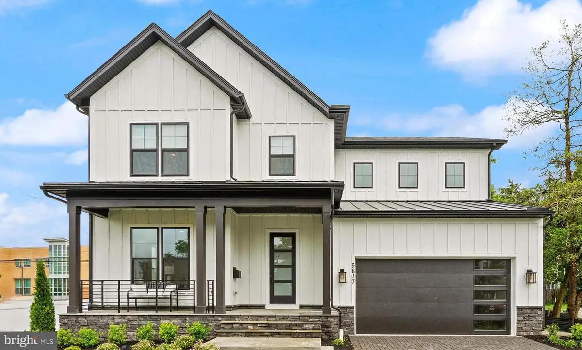 1212 Drake St Sw, Vienna, VA 22180 - #1