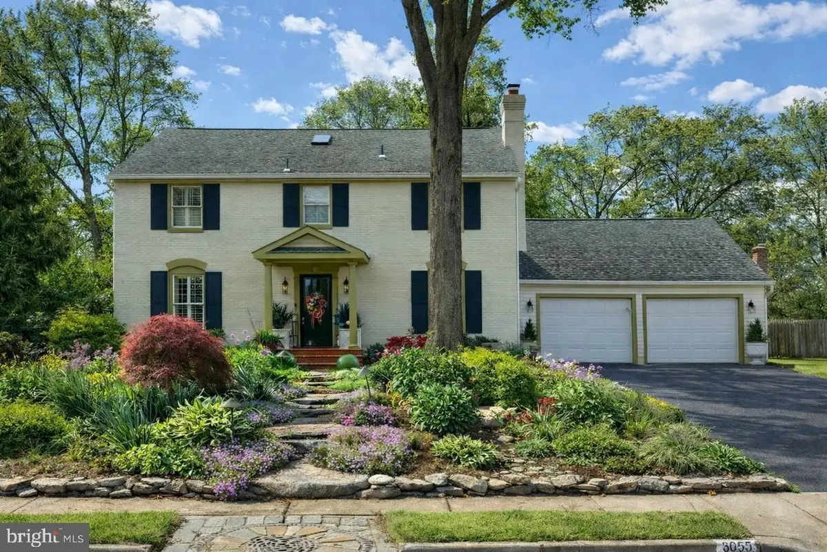 3705 Riverwood Ct, Alexandria, VA 22309 - #1