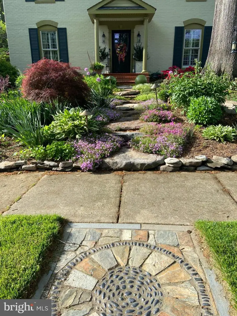 3705 Riverwood Ct, Alexandria, VA 22309 - #2