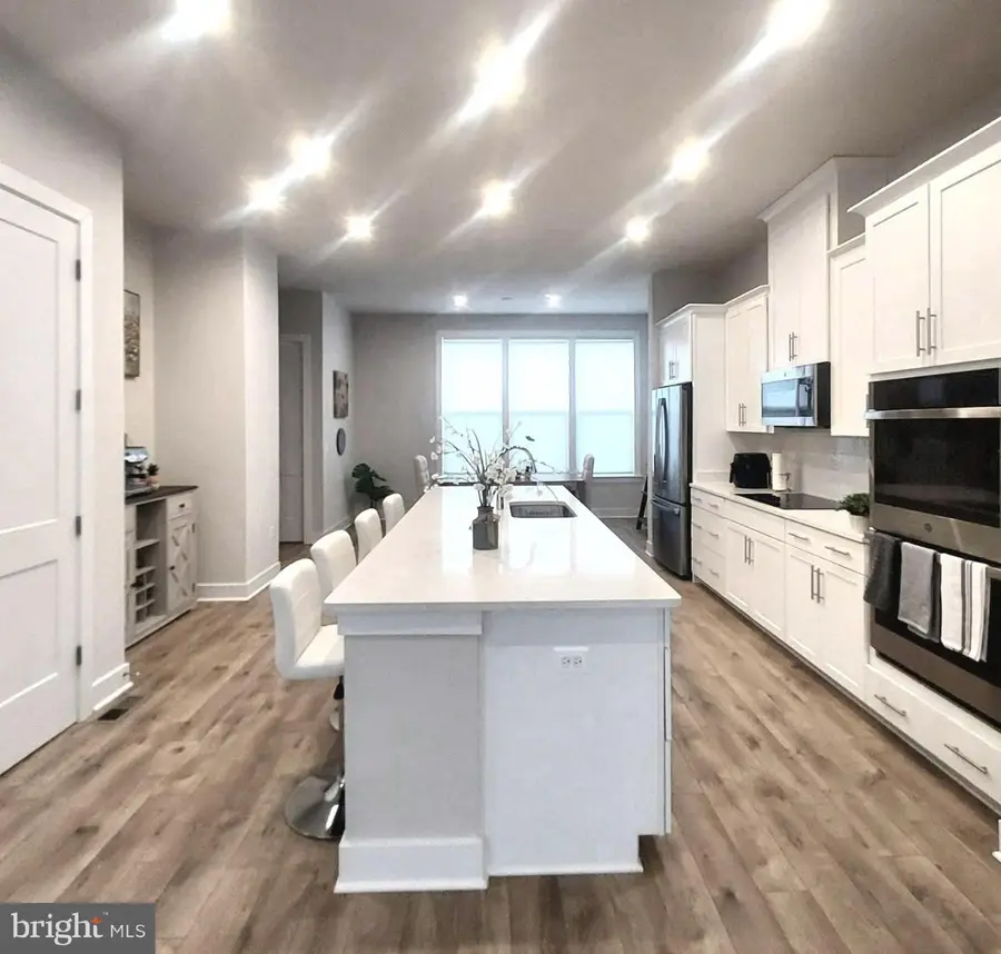 2433 Liberty Loop, Herndon, VA 20171 - #2