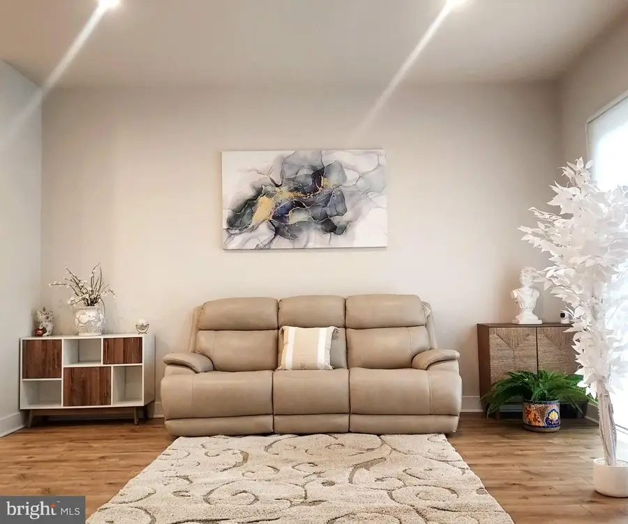 2433 Liberty Loop, Herndon, VA 20171 - #3