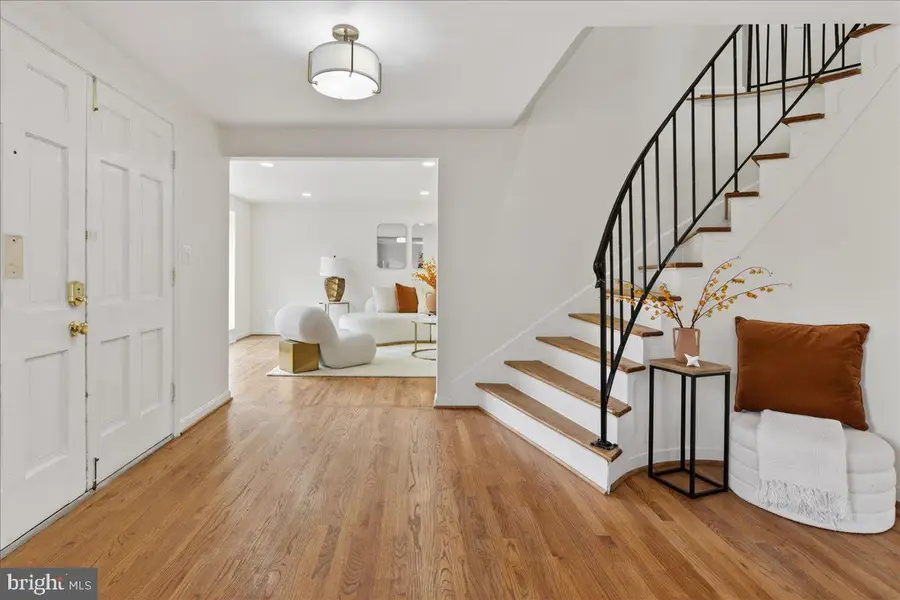 4121 Scotland Rd, Alexandria, VA 22309 - #2