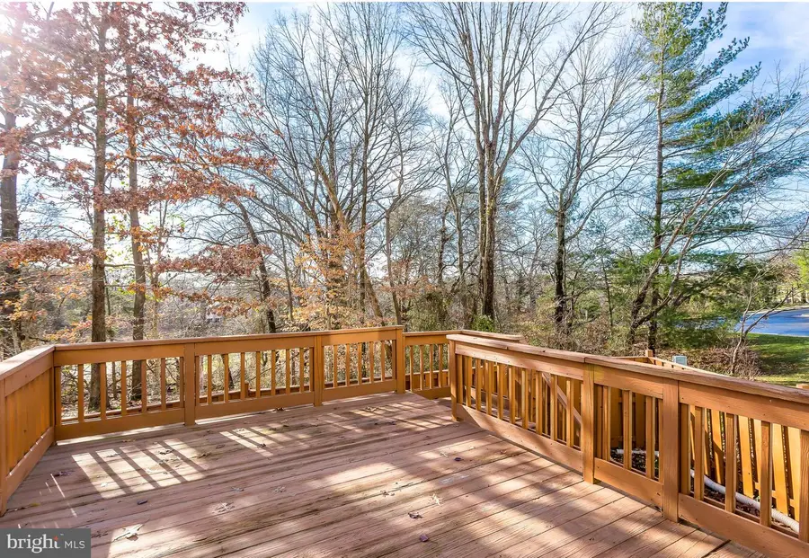 5837 Norham Dr, Alexandria, VA 22315 - #2