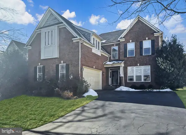8717 Flowering Dogwood Ln, LORTON, VA 22079