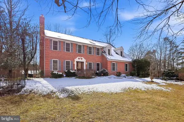 11531 Mamie Ln, FAIRFAX STATION, VA 22039